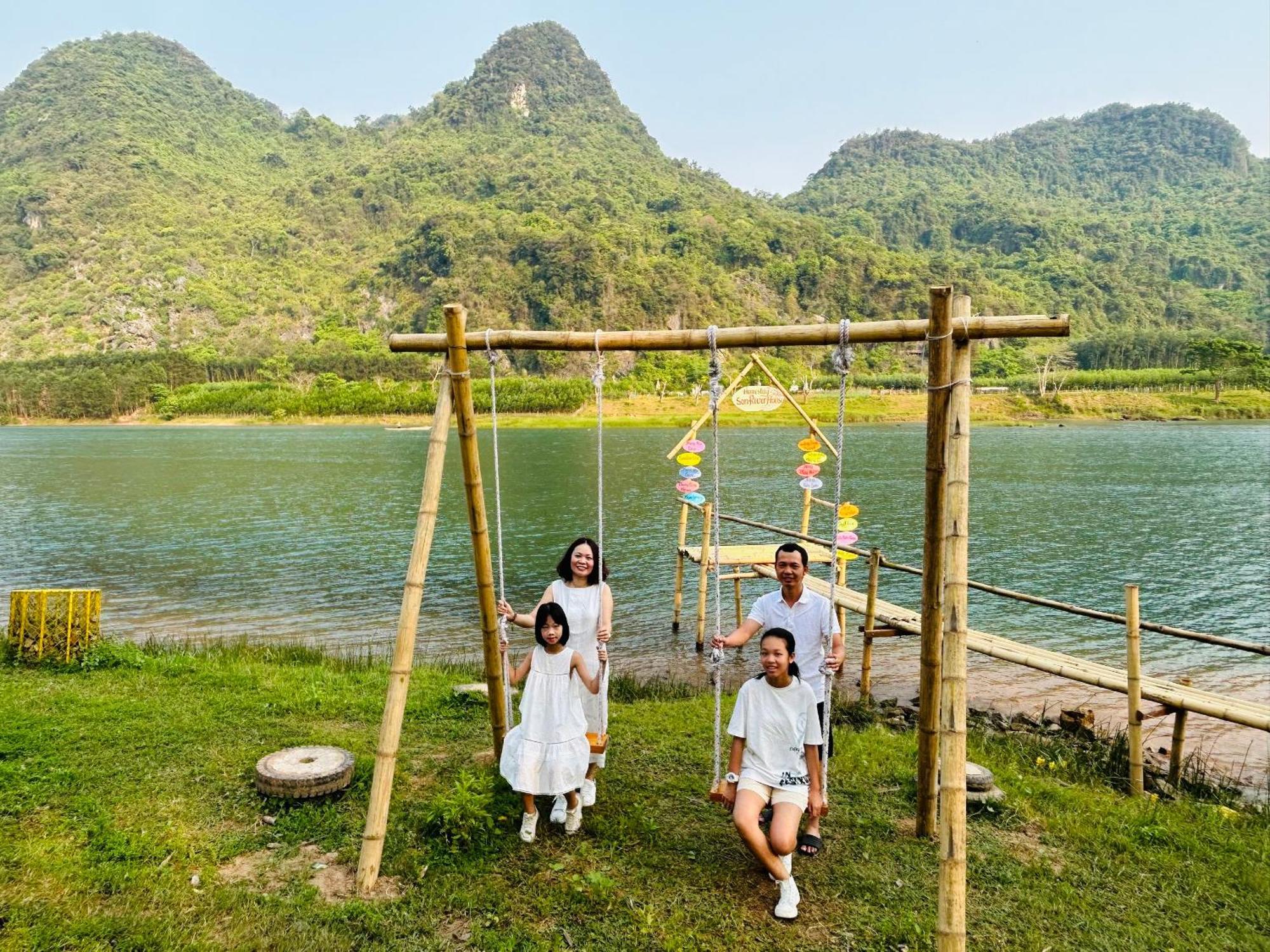 Son River House Phong Nha Eksteriør bilde